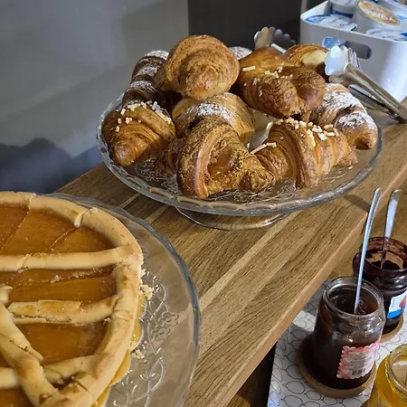 Alojamento de Acomodação e Pequeno-almoço Cutelli Catânia