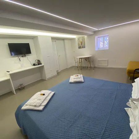 Alojamento de Acomodação e Pequeno-almoço Cutelli 4*