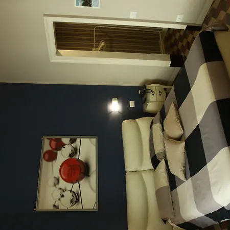 Cutelli לינה וארוחת בוקר 4*