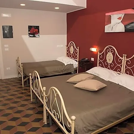 فندق مبيت وإفطار Cutelli كاتانيا