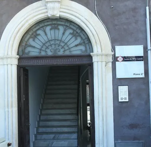 Cutelli Panzió